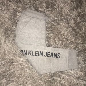 🌟Calvin Klein Joggers🌟